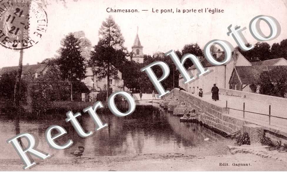 Le Pont, la Porte et l'Eglise