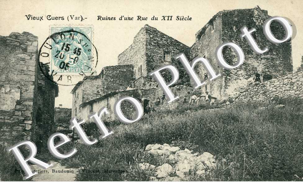 Vieux Cuers Ruines d'une Rue du XIIe siecle