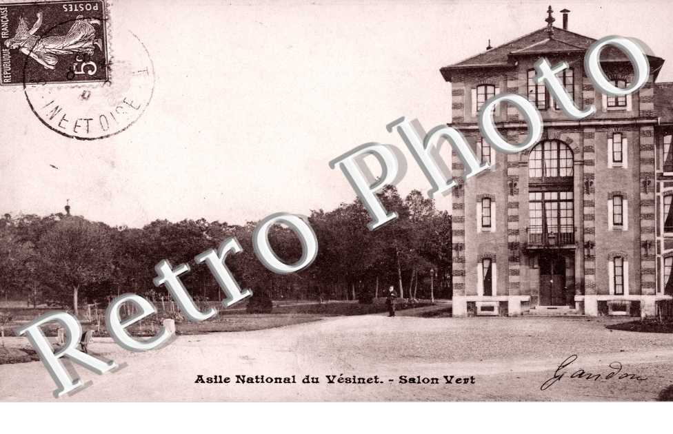 Asile National, Salon Vert