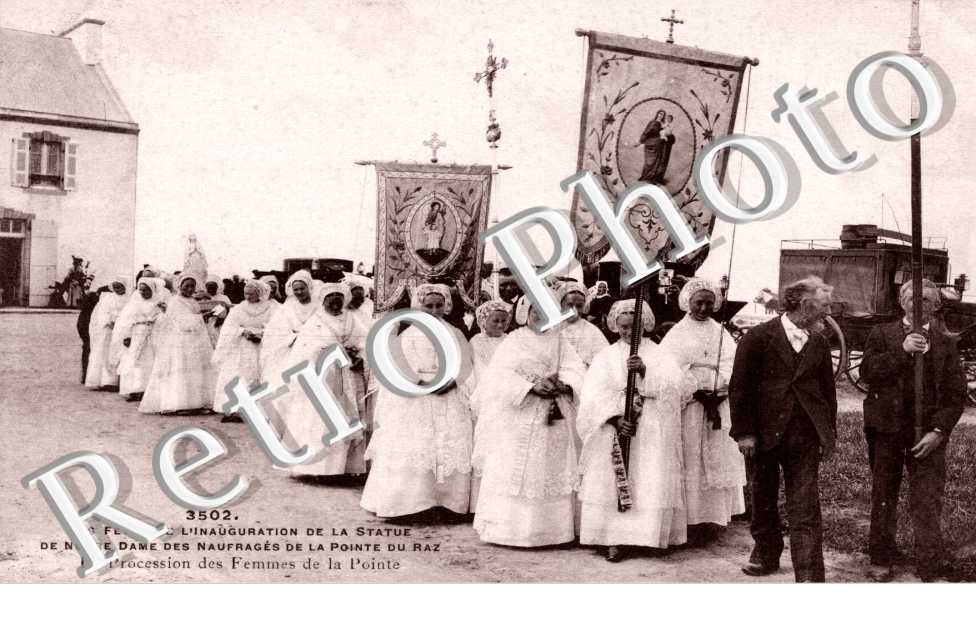 les fetes d'inauguration de la statue de notre dame des naufrages de la pointe du raz