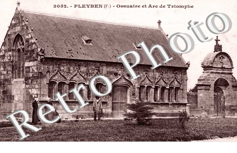 Ossuaire et Arc de Triomphe