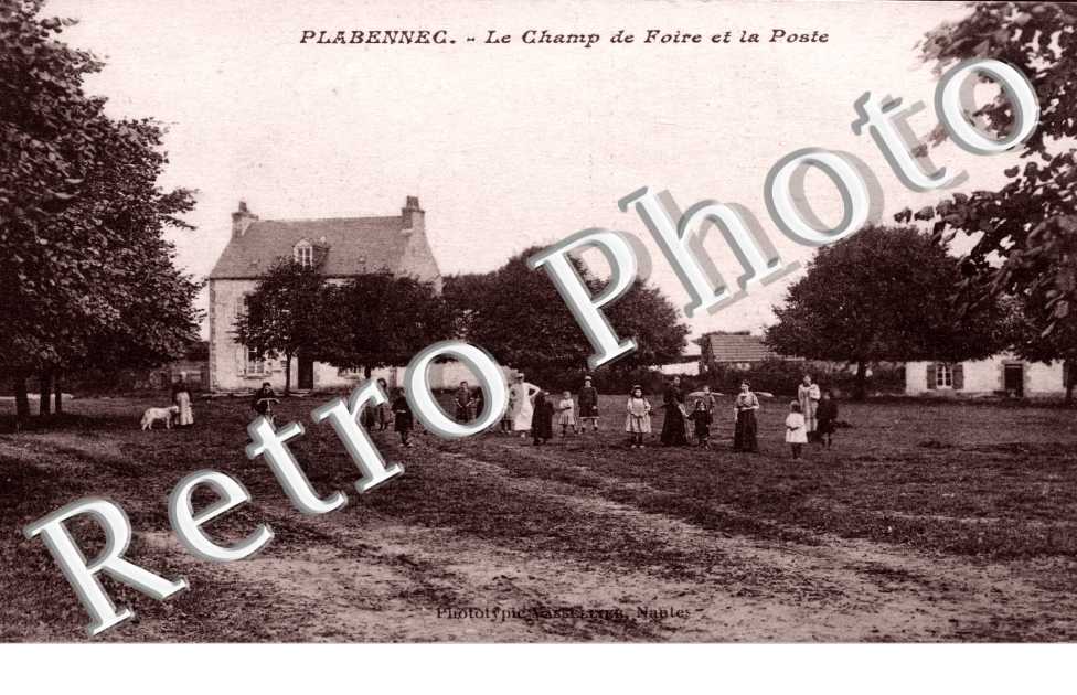 le champ de foire et la poste