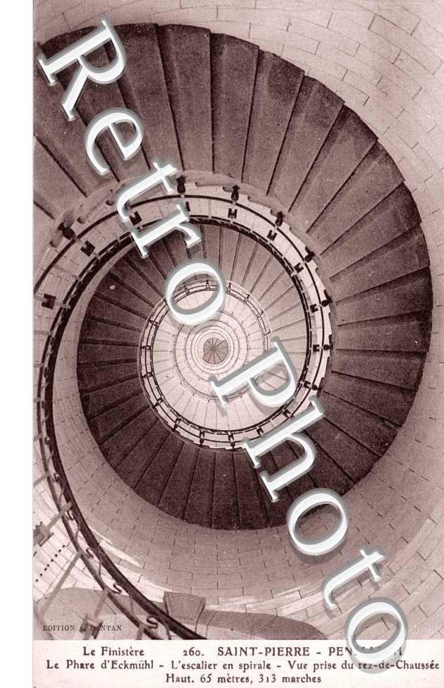 Saint Pierre, le Phare d'Eckmuhl, l'escalier en spirale
