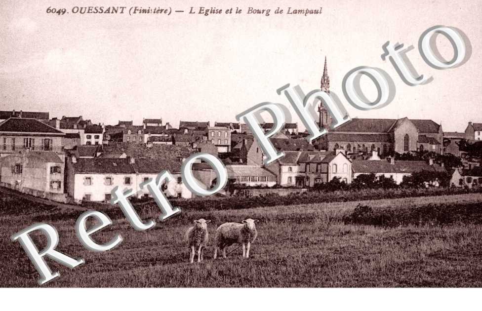 L'Eglise et le Bourg de Lampaul