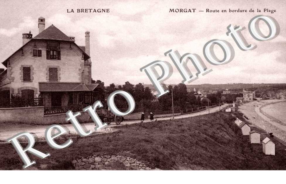 Route en bordure de plage