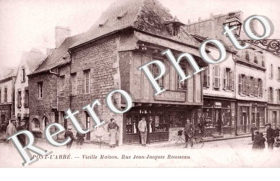 Rue Jean Jacques Rousseau
