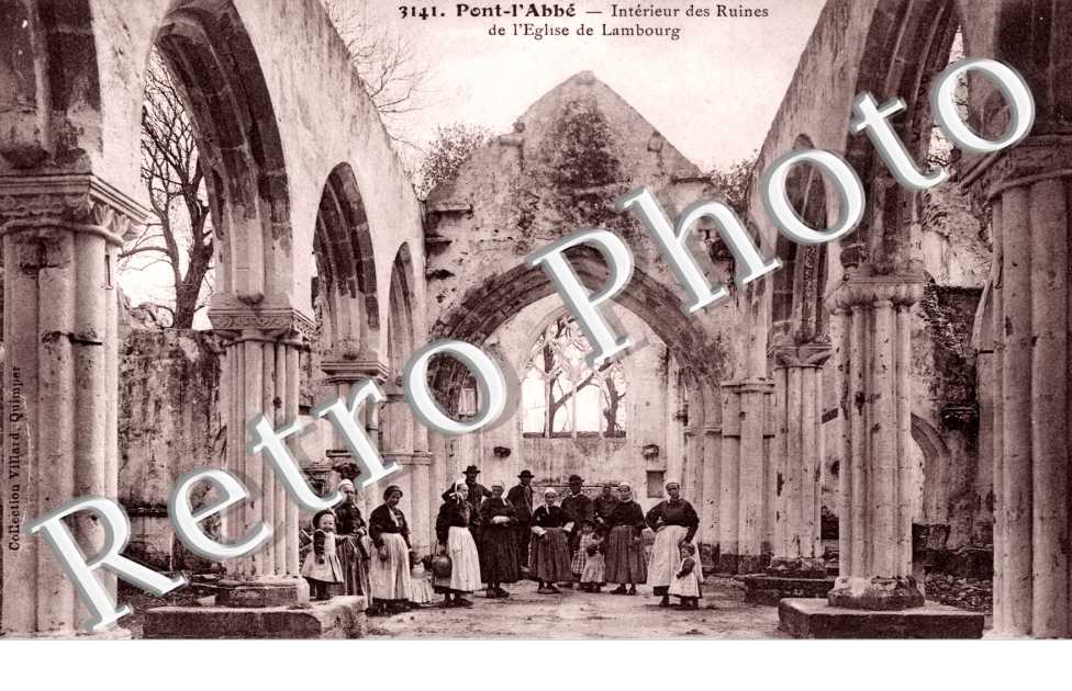Interieur des Ruines de l'Eglise de Lambourg