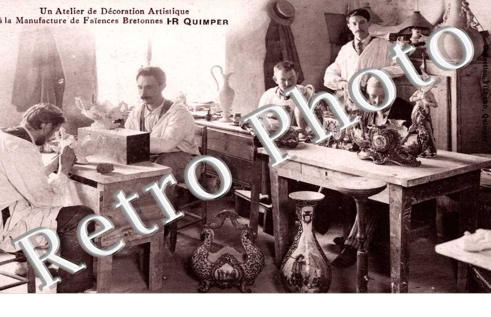 atelier de decoration artistique a la manufacture de faienceries bretonnes  HR