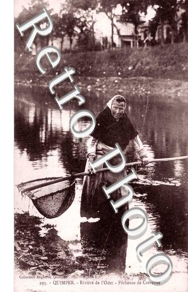 Riviere de l'Odet - pecheuses de crevettes