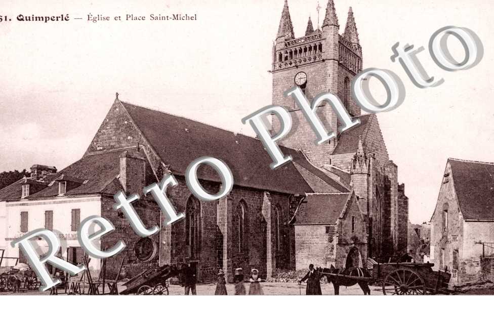 l'Eglise et Place Saint-Michel