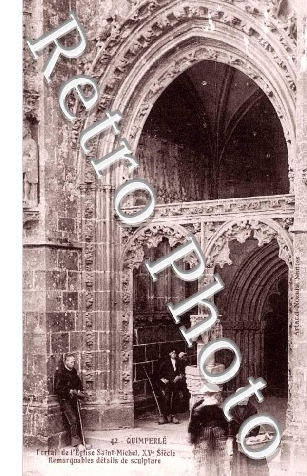 PORTAIL de l'Eglise Saint Michel
