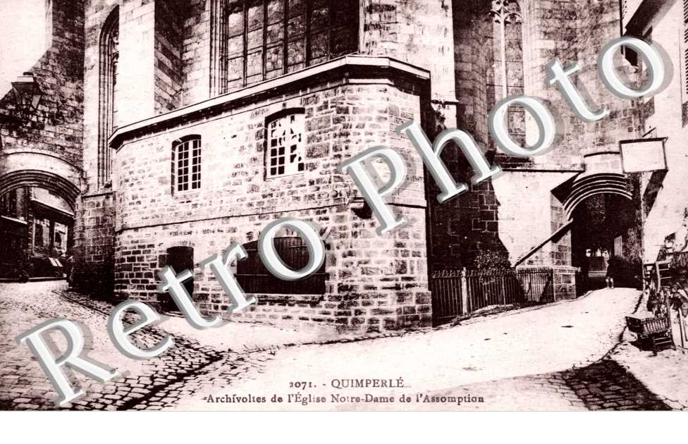 archivoltes de l'Eglise Notre Dame de l'Assomption