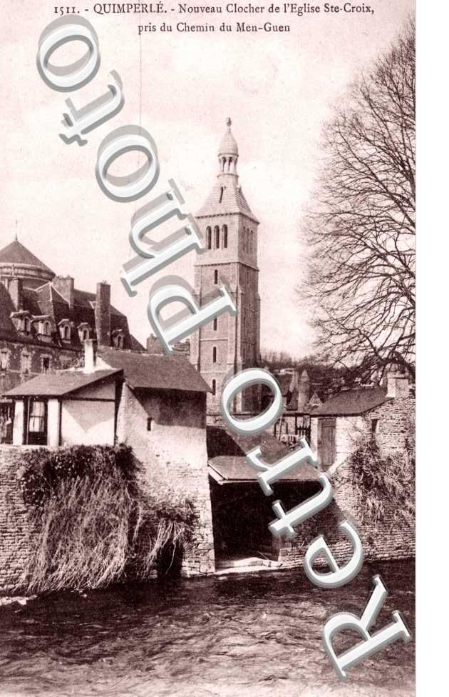 Nouveau Clocher de l'Eglise Sainte-Croix pris du Chemin du Men-Guen
