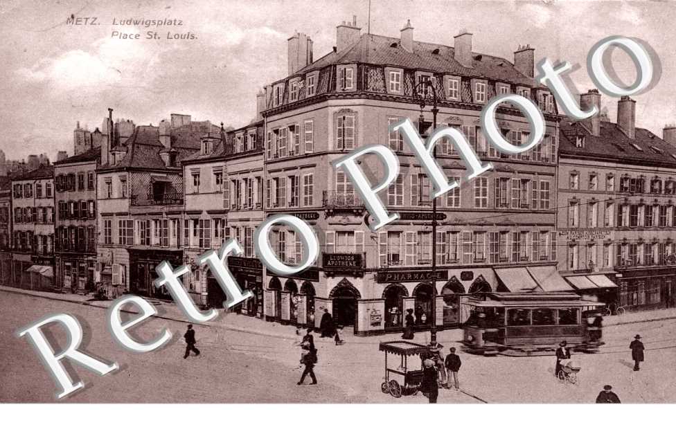 place Saint-Louis