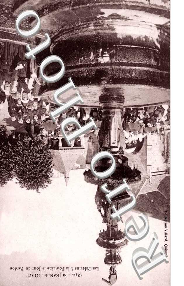 les Pelerins a la Fontaine le jour du Pardon