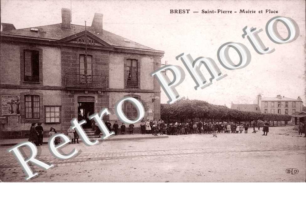 mairie et place