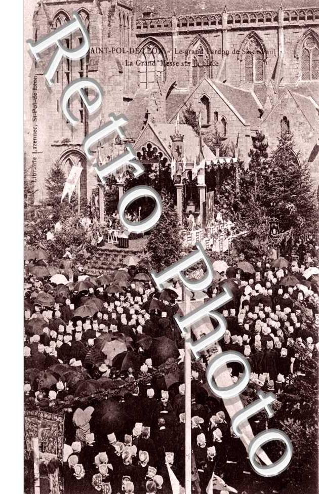 la grand pardon de saint paul, la grand messe sur la place