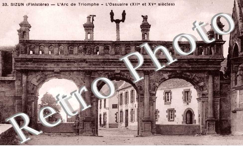l'Arc de Triomphe, l'Ossuaire