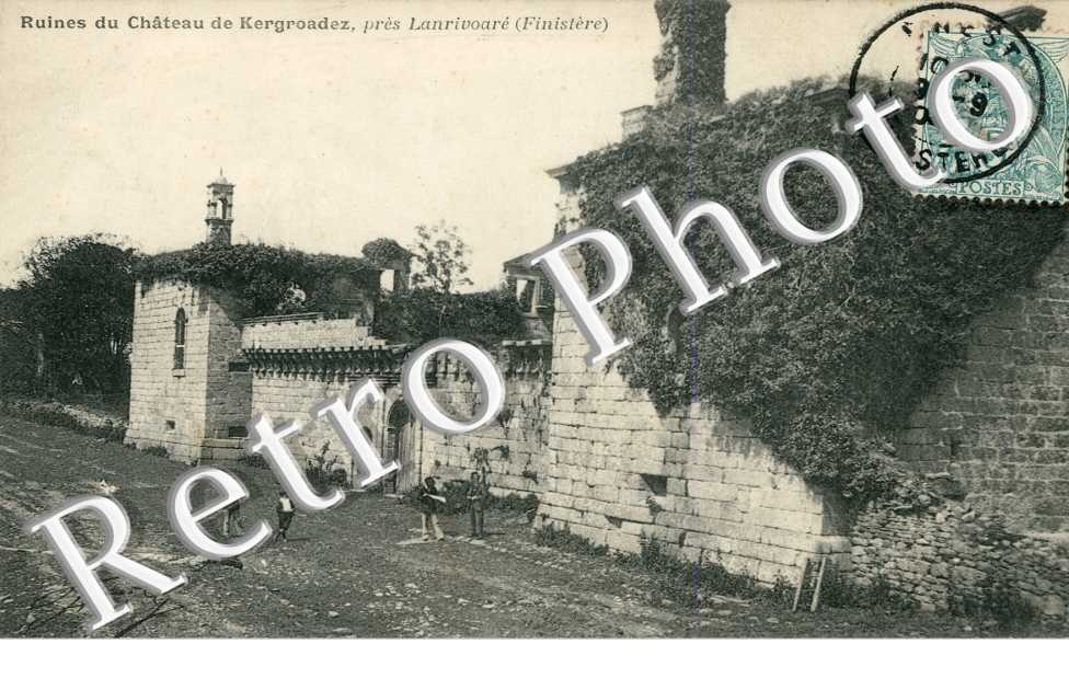 Ruines du Chateau de Kergroadez