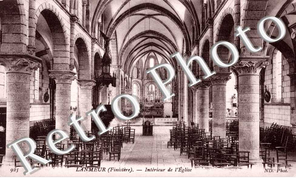 interieur de l'eglise