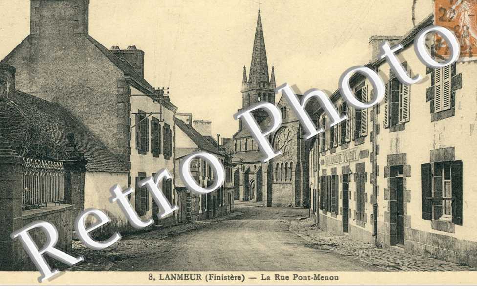la Rue Pont-Menou