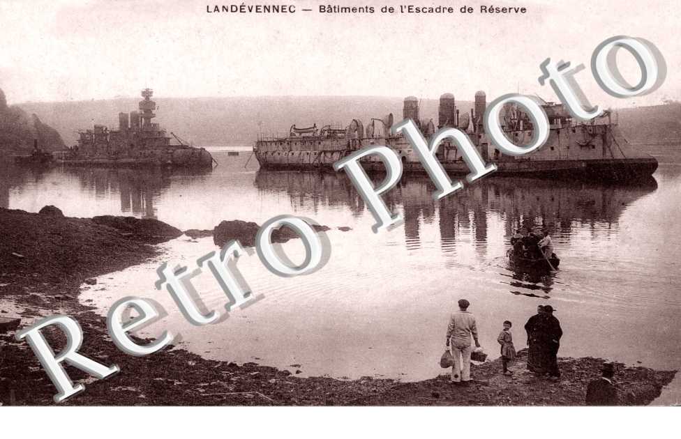 Batiment de l'Escadre de Réserve