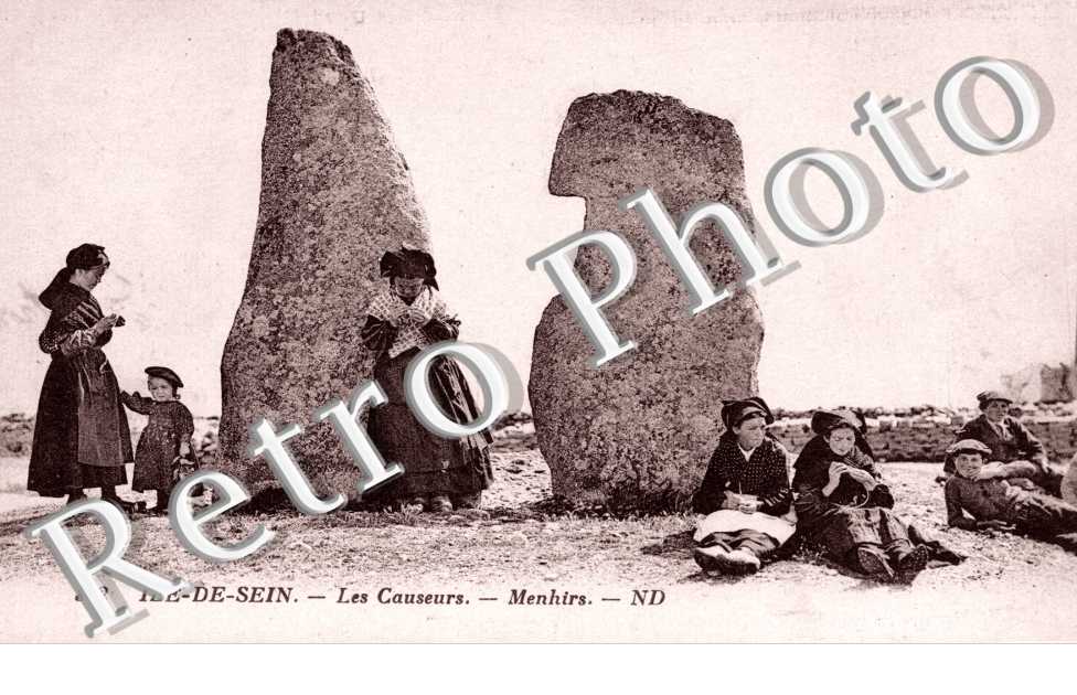 Les Causeurs et Menhirs