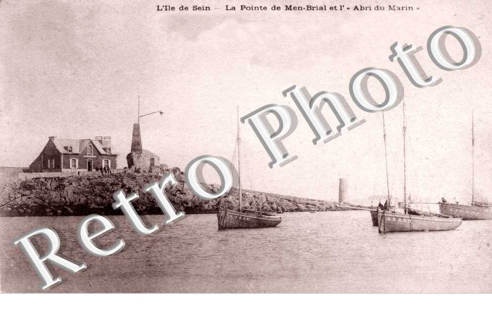 La Pointe de Men Brial et l'Abri du Marin