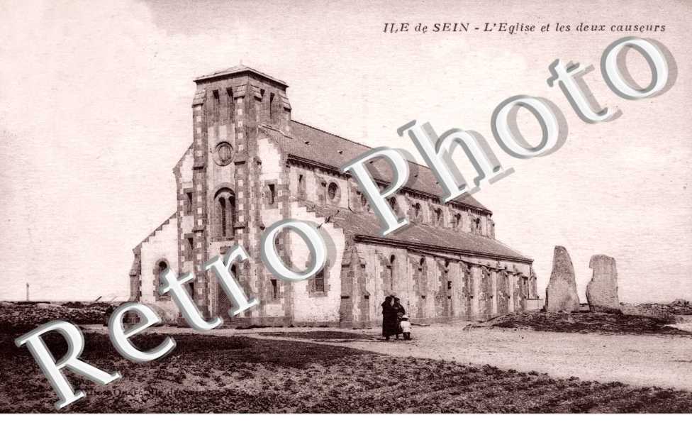 L'Eglise et les deux causeurs
