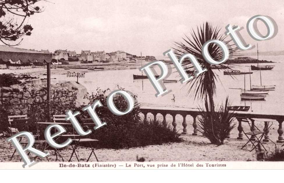 Le Pont pris de l'Hotel des Touristes