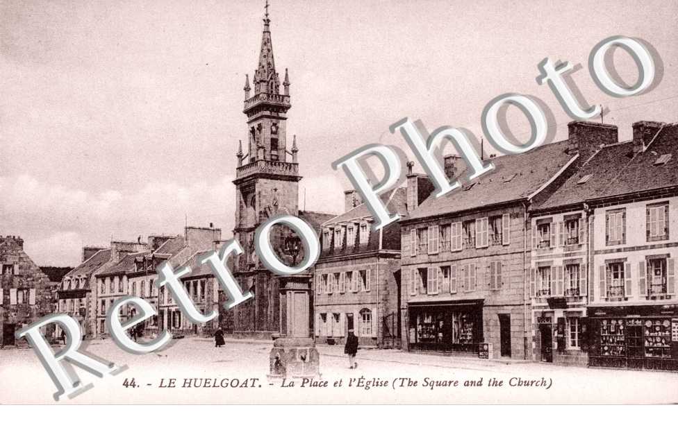la Place et l'Eglise
