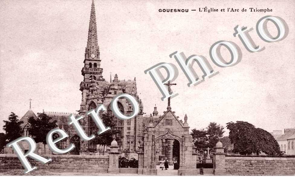 l'Eglise et l'Arc de Triomphe