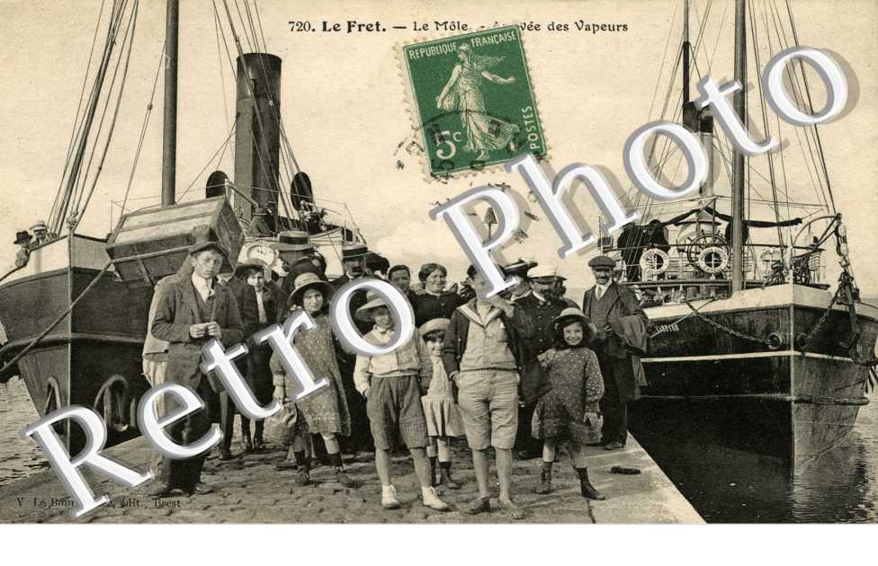 Le Mole, Arrivee des Vapeurs