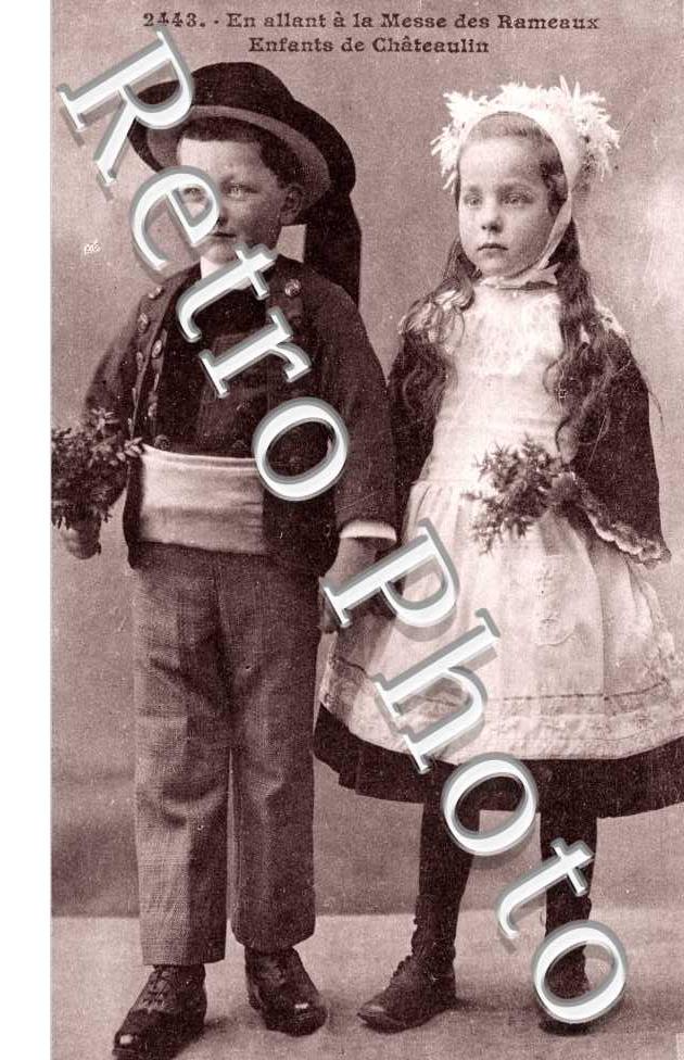 En allant a la Messe des Rameaux - Enfants