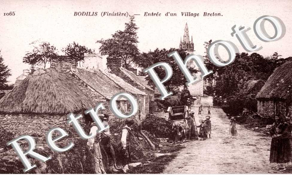 Entree d'un Village Breton