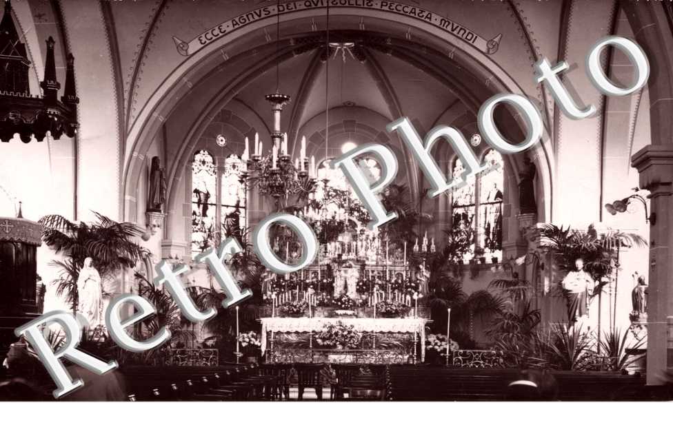 Interieur de l'Eglise