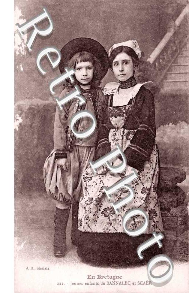 jeunes filles, costume, folklore