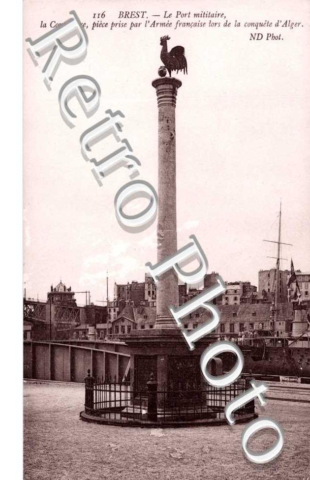 Le Port Militaire, la Consulaire