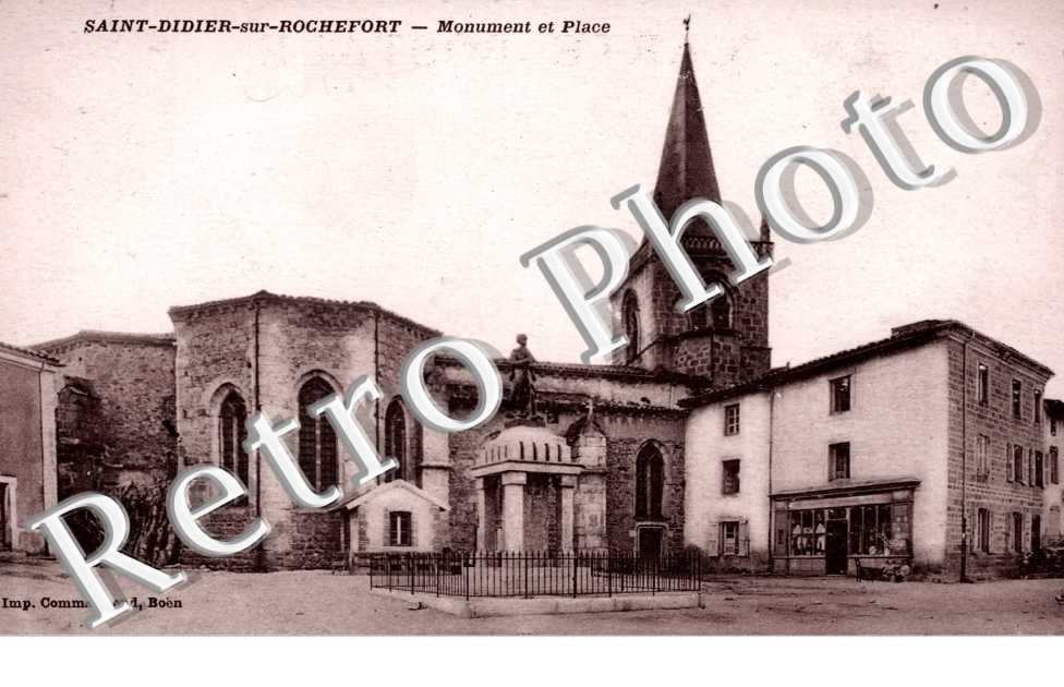 Monument et place