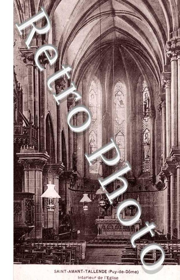 Interieur de l'eglise