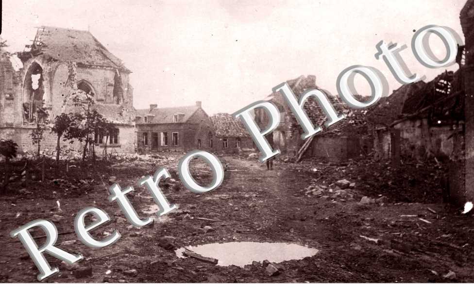 (ruines de guerre)