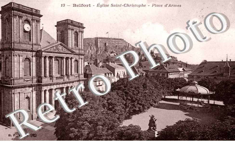 l'Eglise Saint-Christophe, Place d'Armes