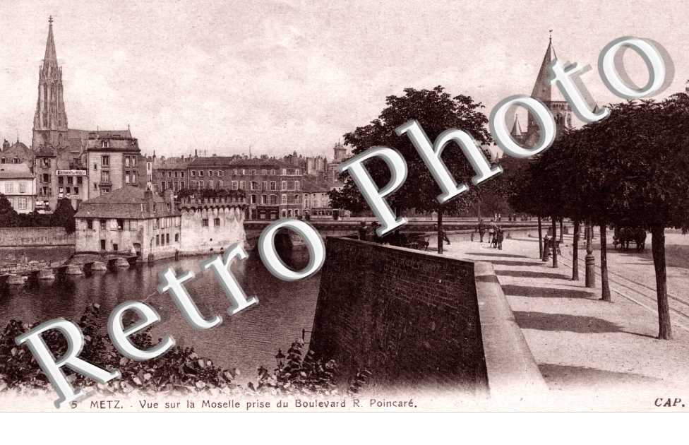 vue sur la Moselle prise du boulevard Raymond Poincaré