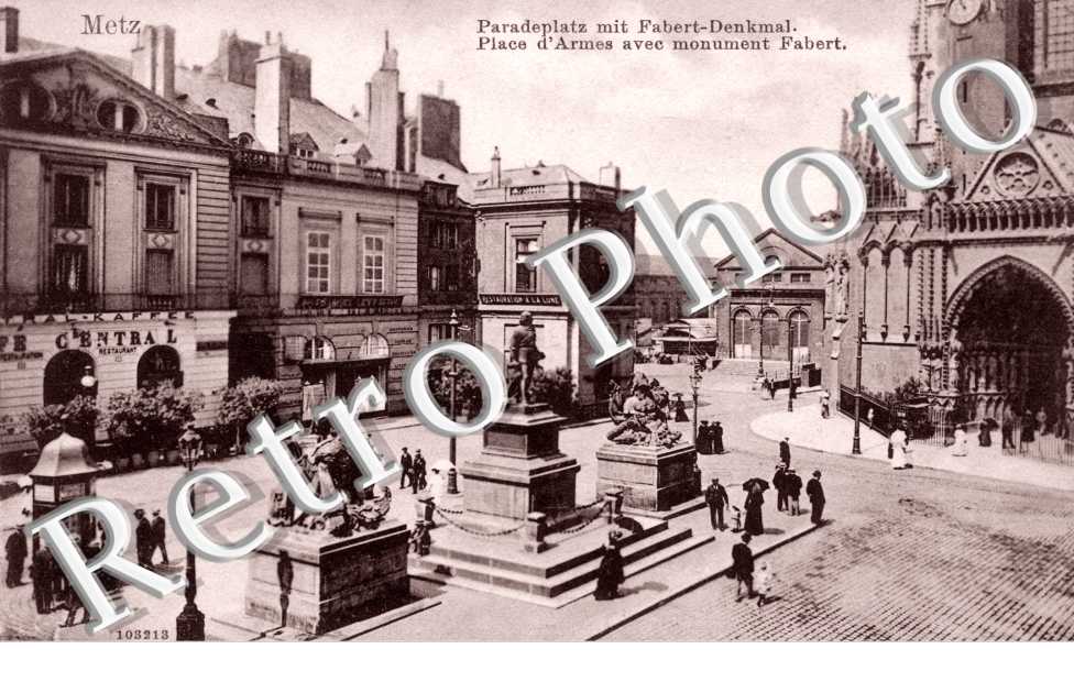 place d'Armes avec monument Fabert
