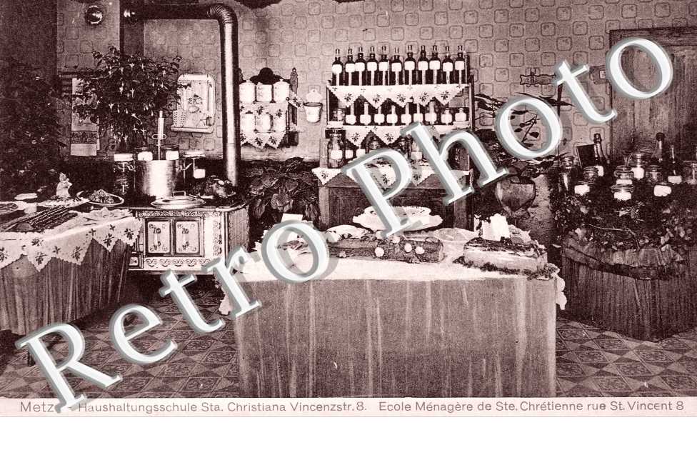 Ecole Menagere de Sainte Chretienne rue Saint Vincent