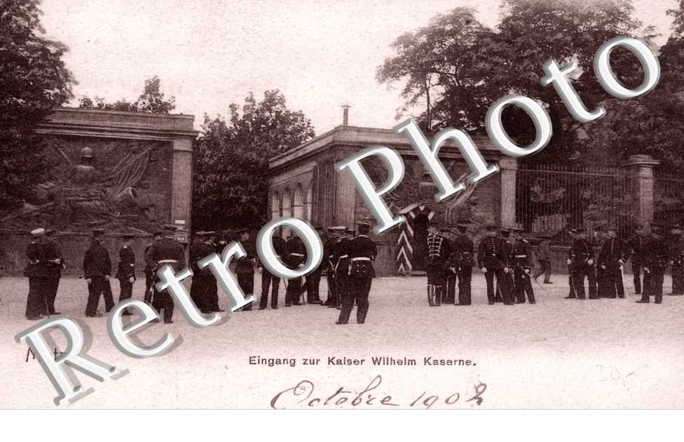 Eingang zur Kaiser Wilhelm Kaserne (Editeur Nels)