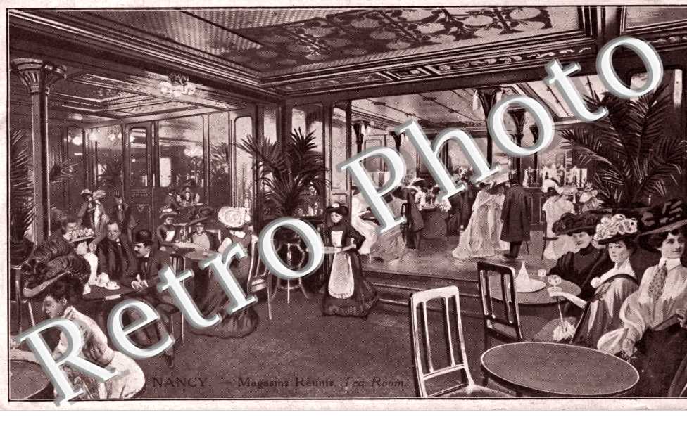 magasins reunis  , tea room