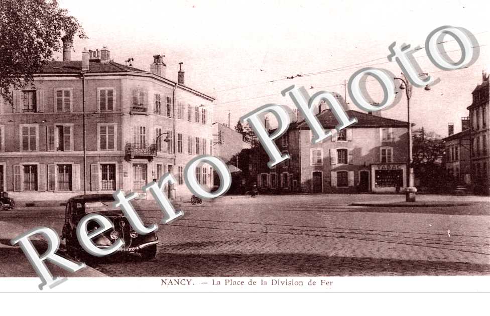 la place de la Division de Fer