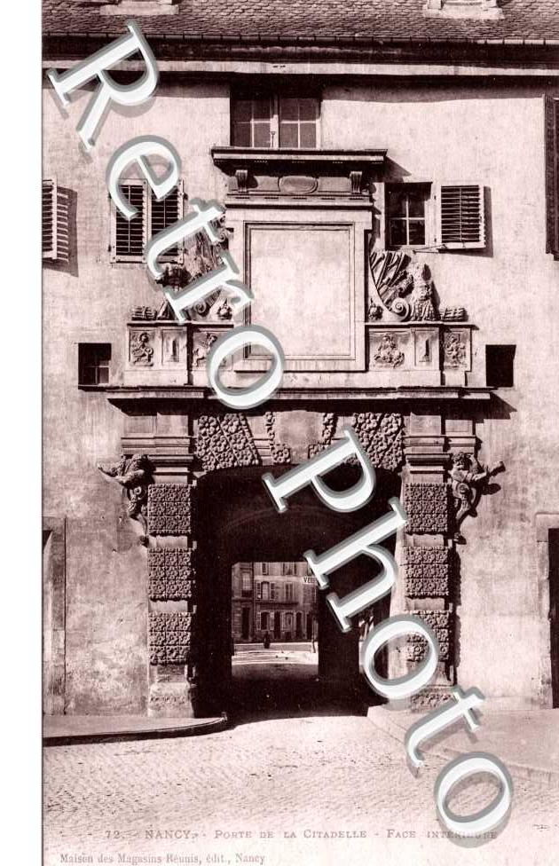 PORTE DE LA CITADELLE