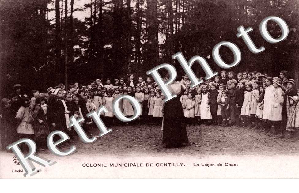 Colonie Municipale de Gentilly La lecon de chant